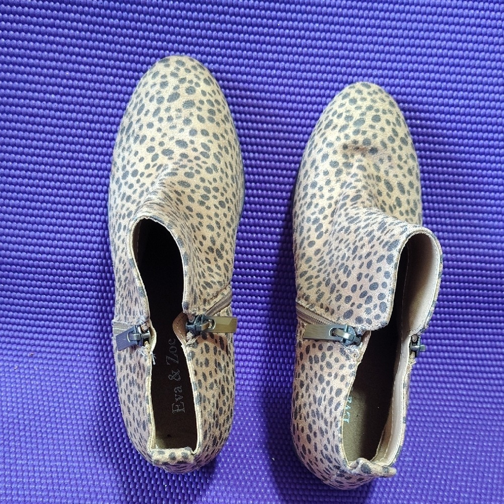Eva & Zoe Khloe‎ Leopard Print Ankle Booties Tan Black Size 8 331639